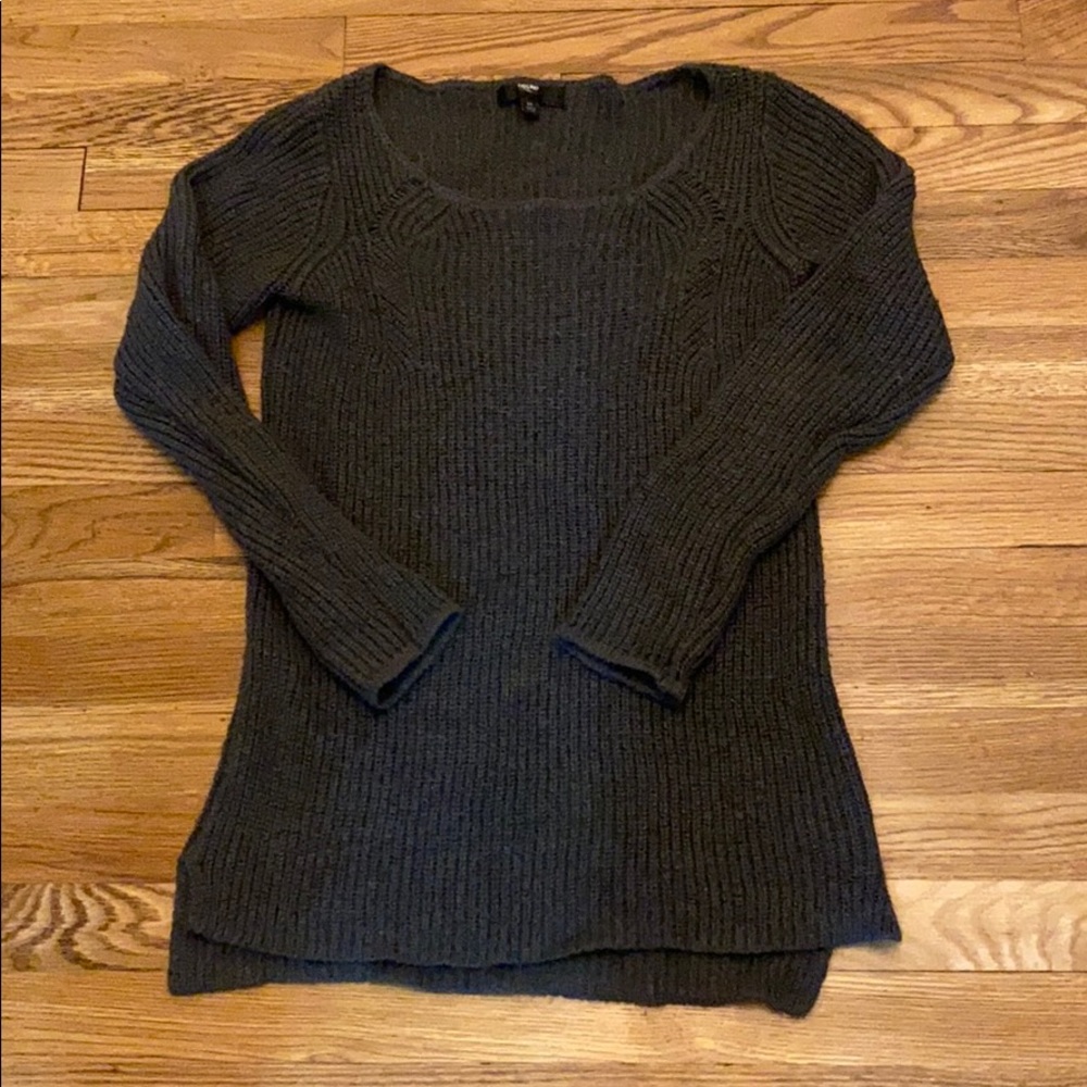 Grey sweater